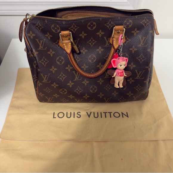 Louis Vuitton Speedy 30 Handbag - Picture 12 of 14